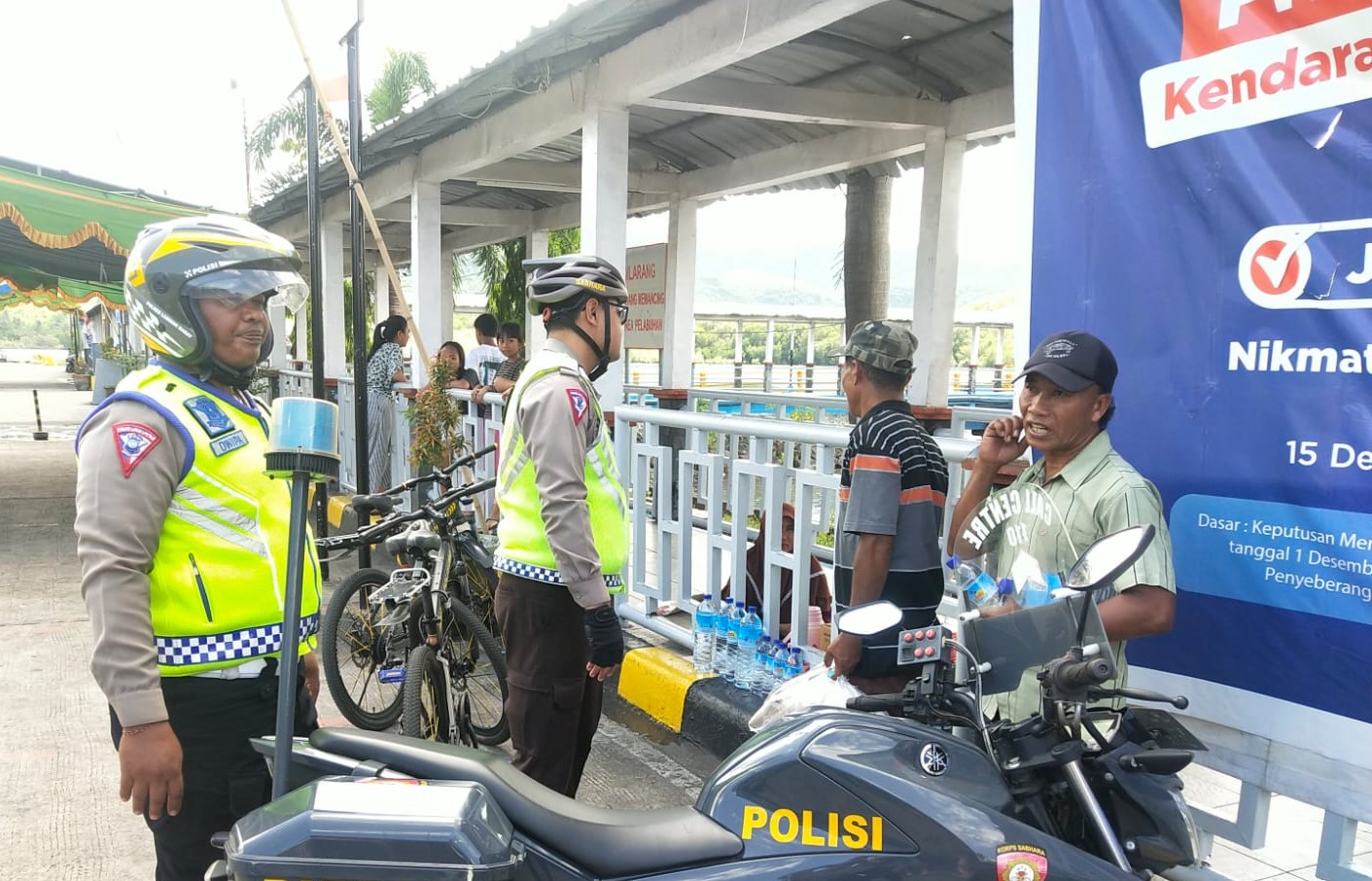Polsek Kawasan Pelabuhan Lembar Gelar Patroli Bersepeda Antisipasi 3C dan Kemacetan