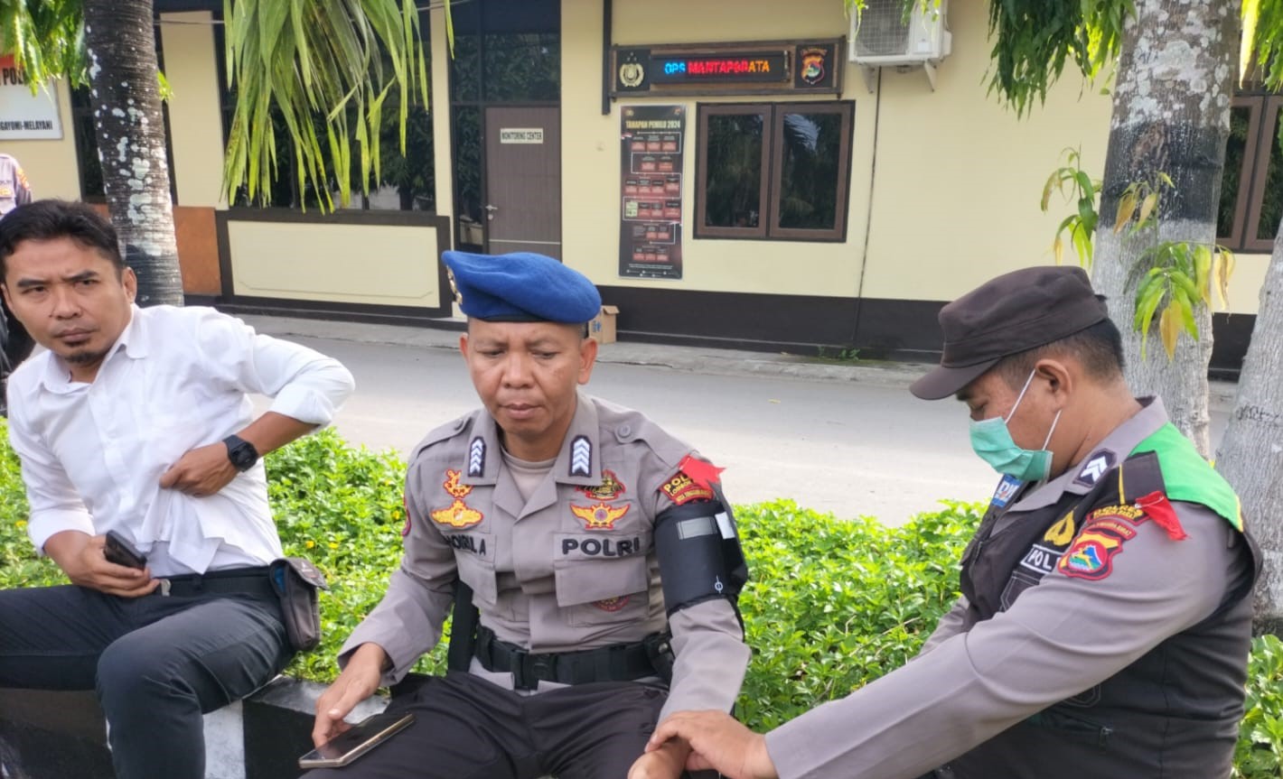 Polres Lombok Barat Siap Amankan Pemilu 2024, Personil Dilakukan Pemeriksaan Kesehatan